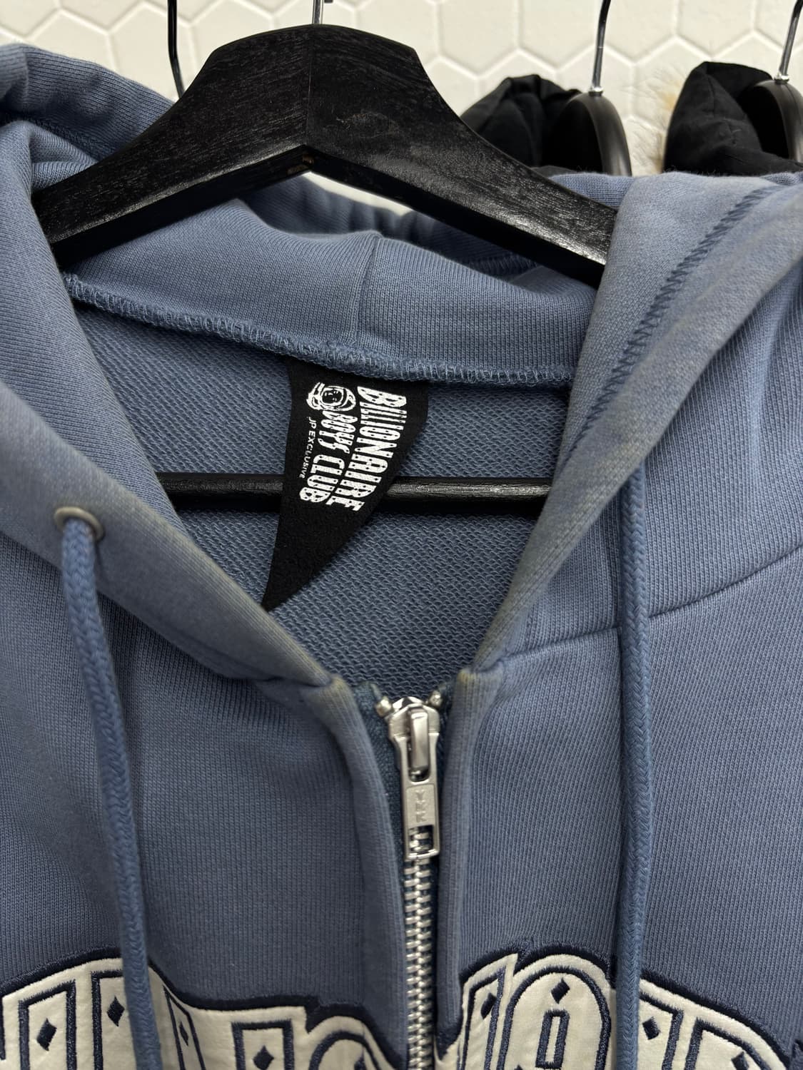 빌리어네어 보이즈 클럽 아치로고 후드집업 상품이미지6