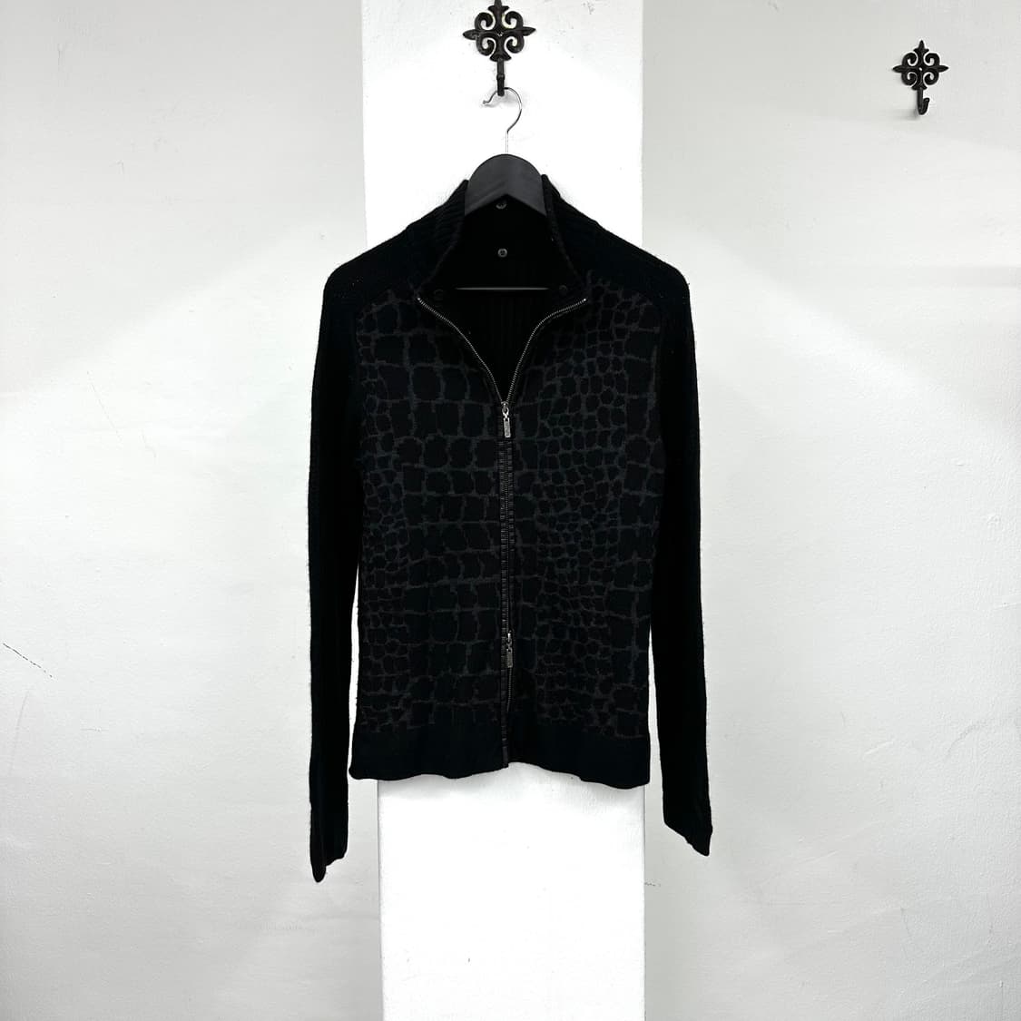 Python pattern knit zip jacket 상품이미지3