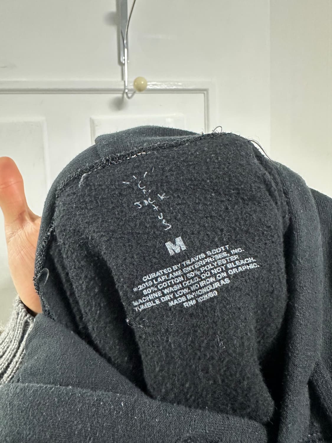 트레비스 스캇 머천 후드티 상품이미지3