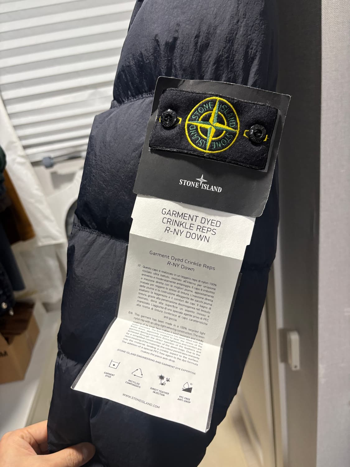 [매장상품]24FW 스톤아일랜드 크링클랩스 후디 다운 자켓 네이비 M 상품이미지3