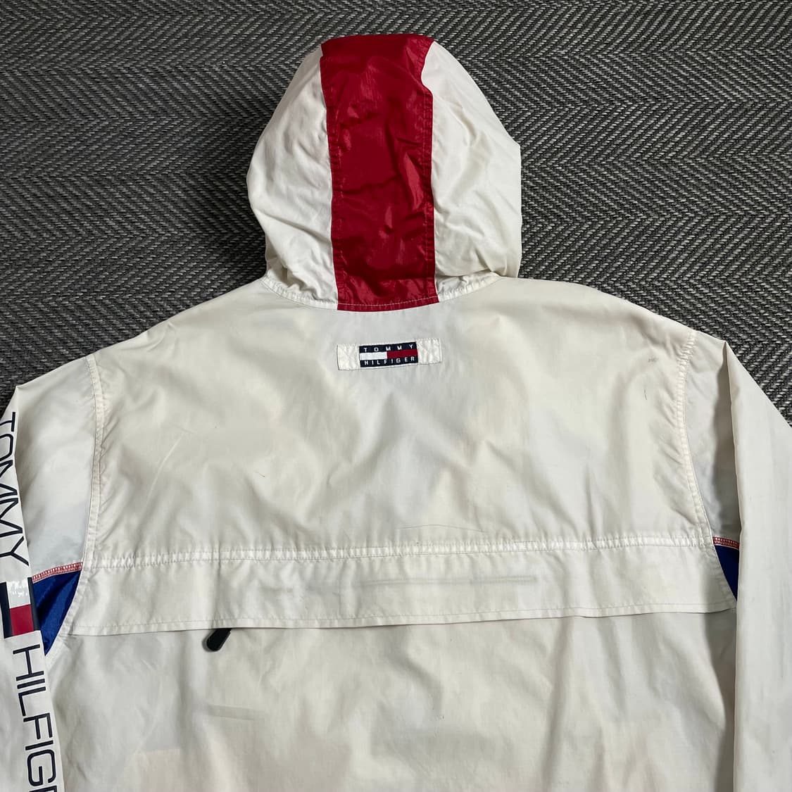 00s 타미힐피거 스펠아웃 빅로고 바람막이  o 4321 상품이미지6