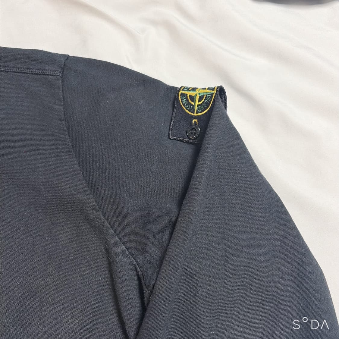 스톤아일랜드 블랙 긴팔티셔츠 (롱슬리브) L 상품이미지5