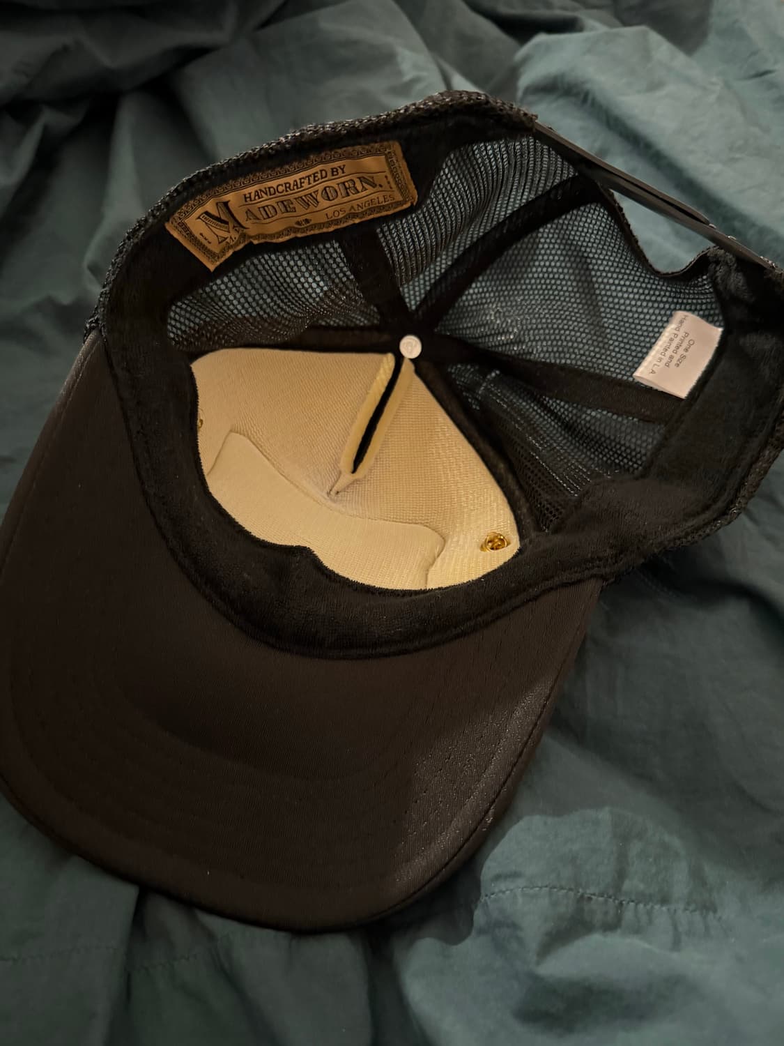 메이드원 메쉬 트러커 캡 상품이미지3