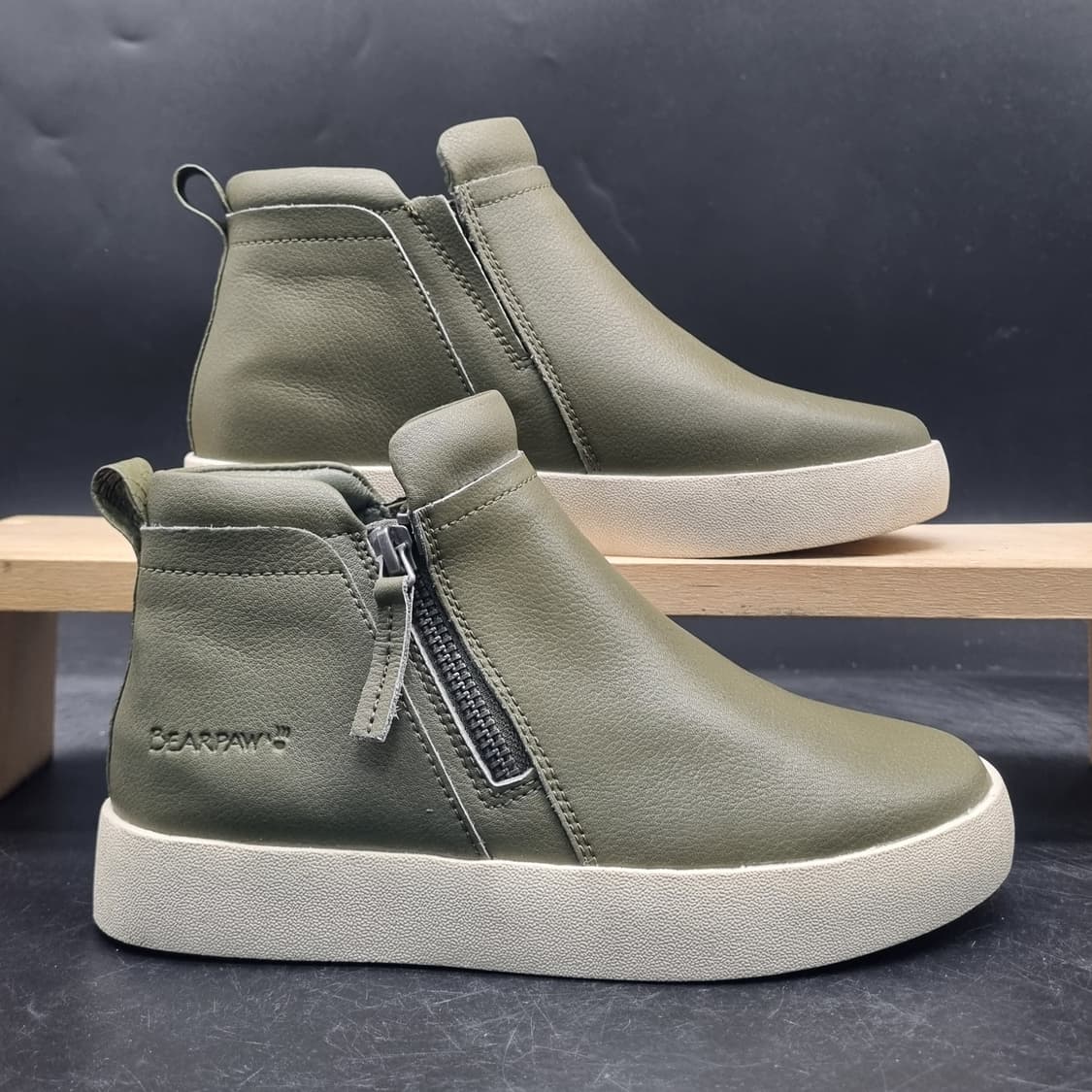 베어파우 소가죽 여성앵클부츠225 상품이미지1