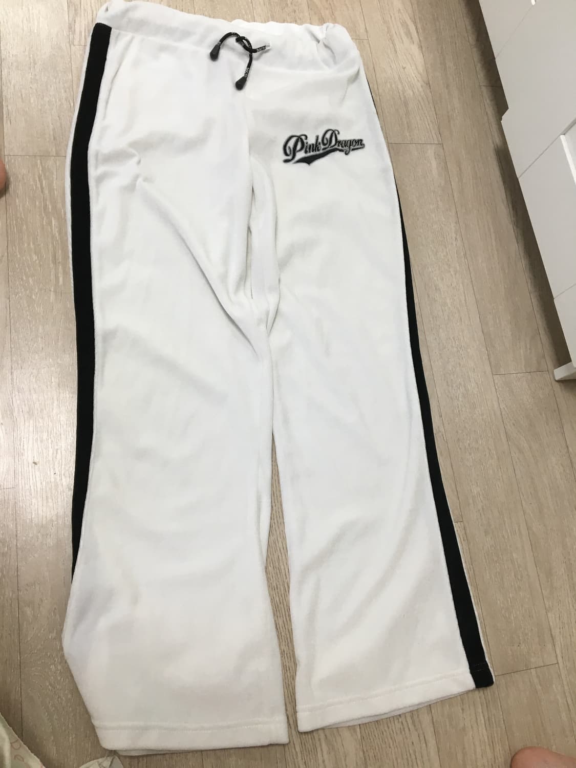 도그타운 y2k 벨벳 트레이닝 셋업 상품이미지4