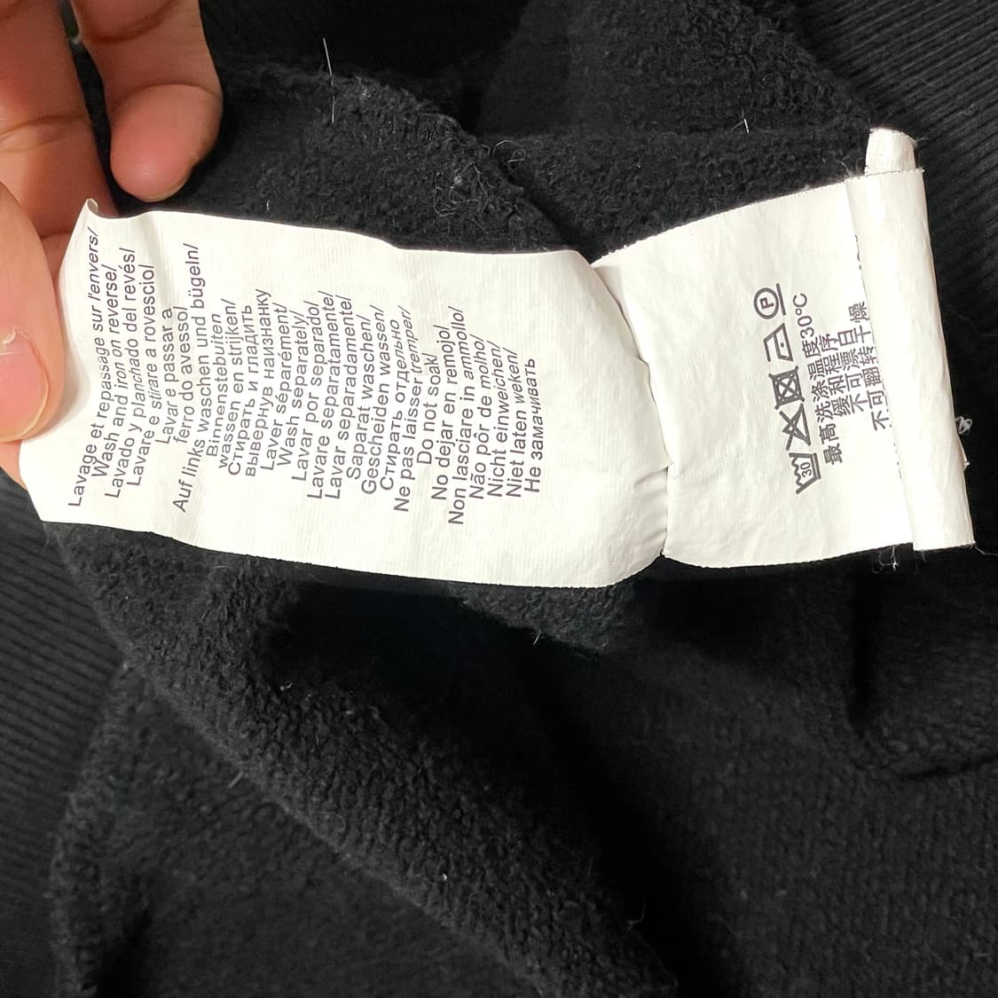 겐조 백프린팅 블랙 기모 가오리핏 브이넥 맨투맨 남성L 상품이미지8