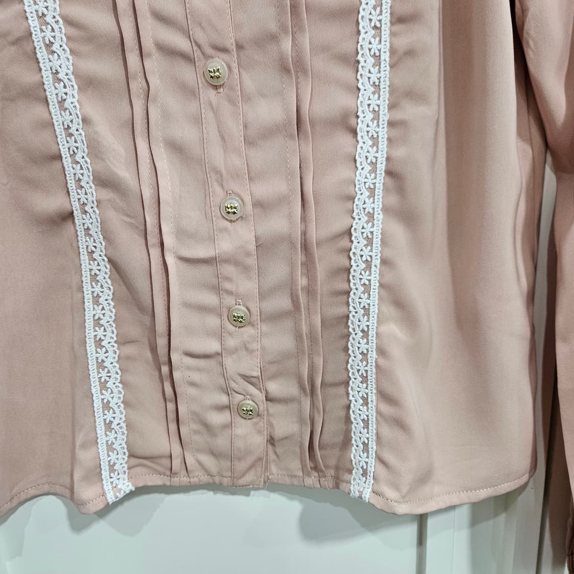 펜더리 레이스 프릴 블라우스 상품이미지5