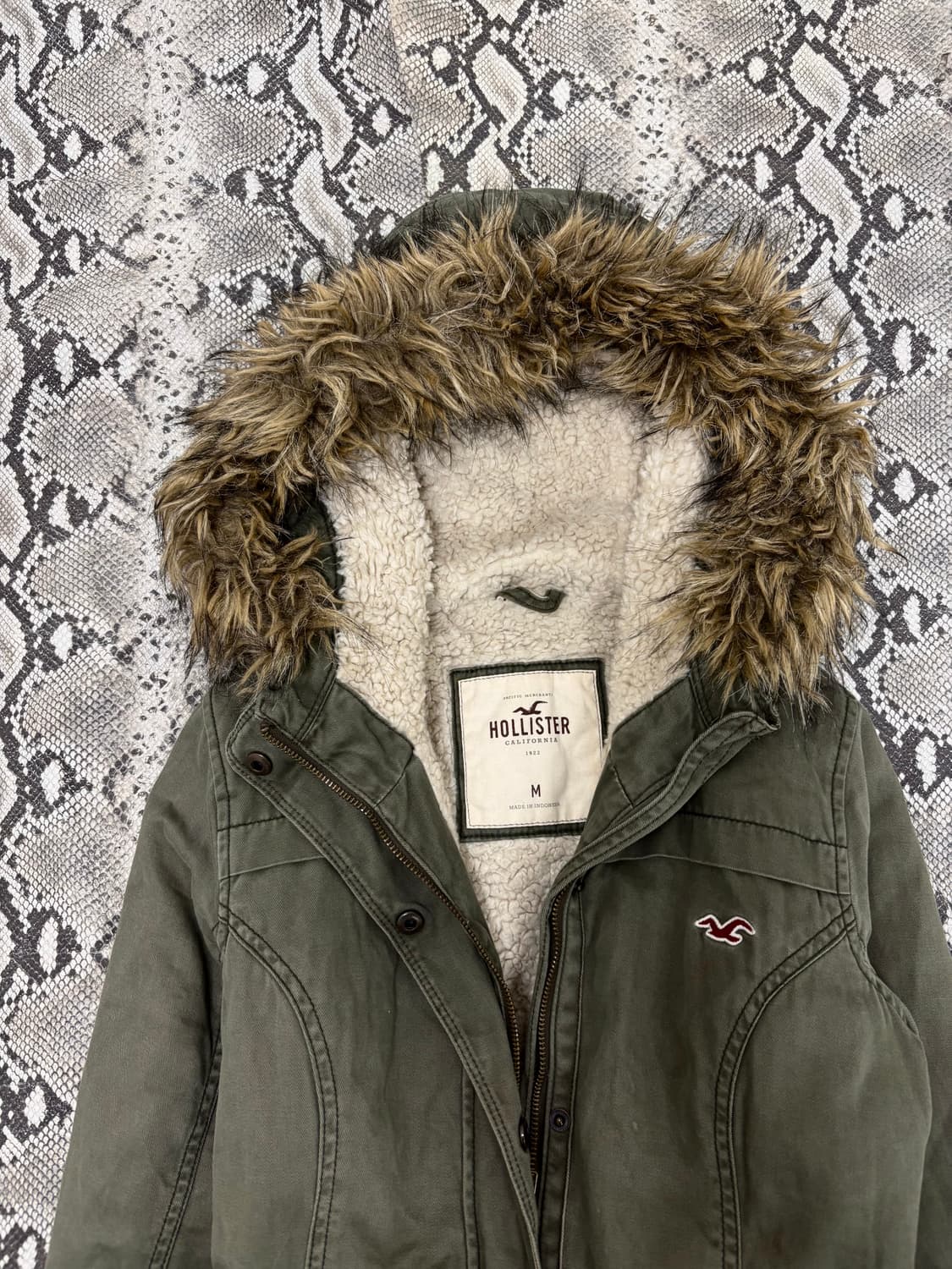“Holister”Y2K Mood Khaki Fur Jacket 상품이미지2