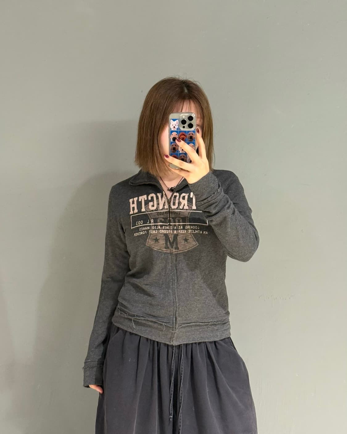 printing detail high-neck zip-up 상품이미지2