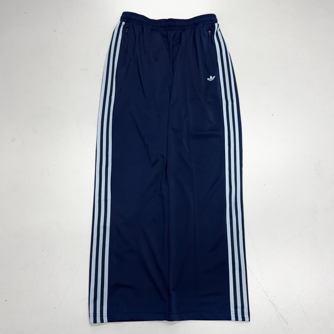 아디다스 신형 파이어버드 올드스쿨 삼선 와이드 트랙팬츠 상품이미지2