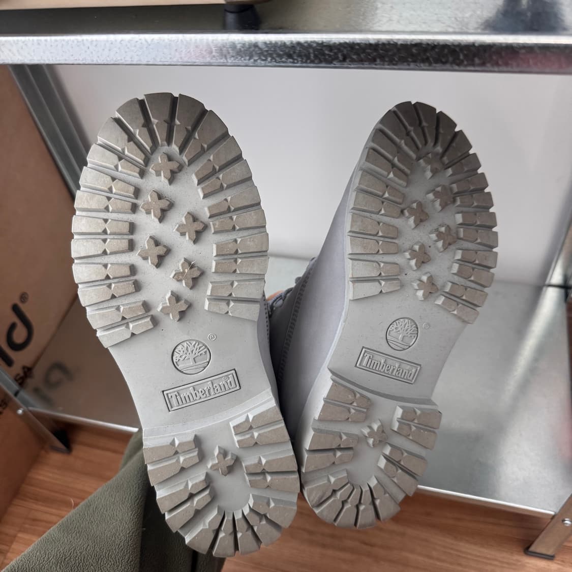 팀버랜드 우먼 6인치 프리미엄 부츠 240 상품이미지5