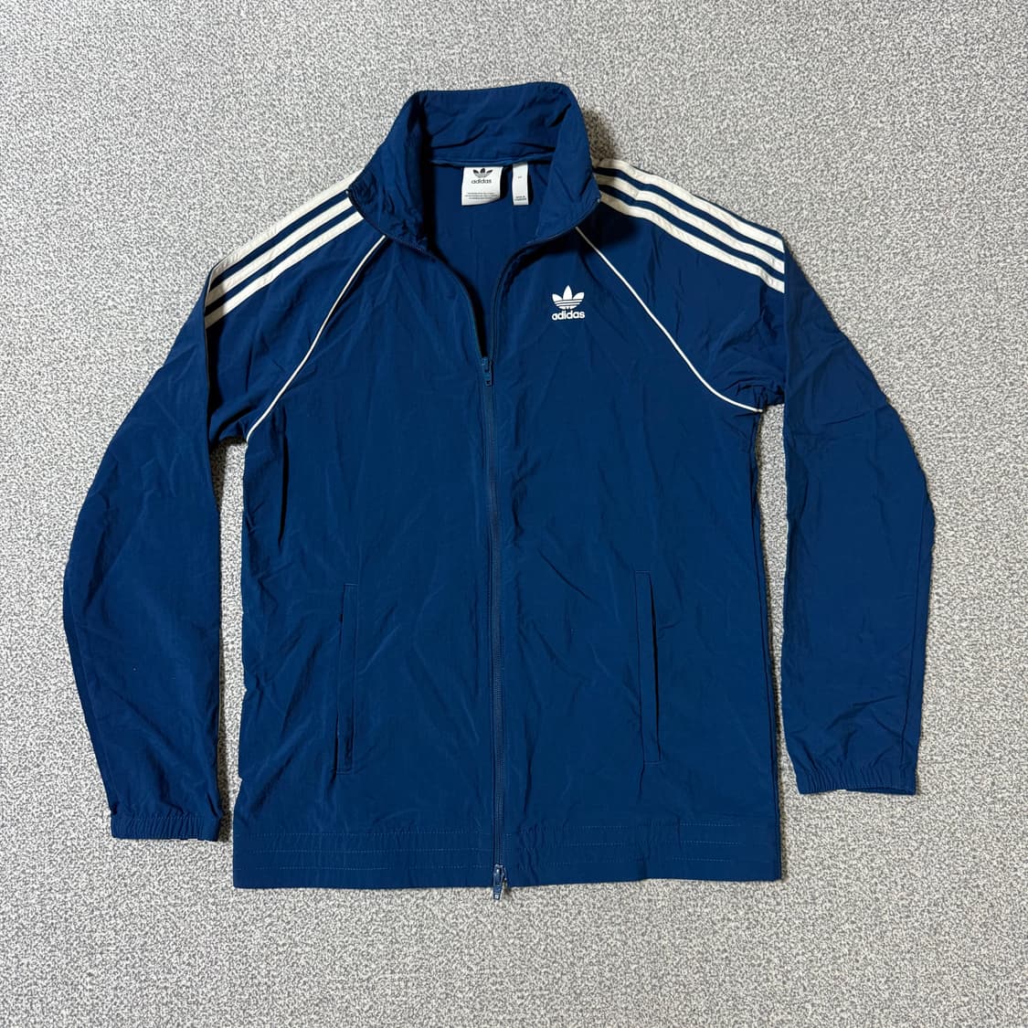 아디다스 윈드브레이커 바람막이 M 상품이미지1