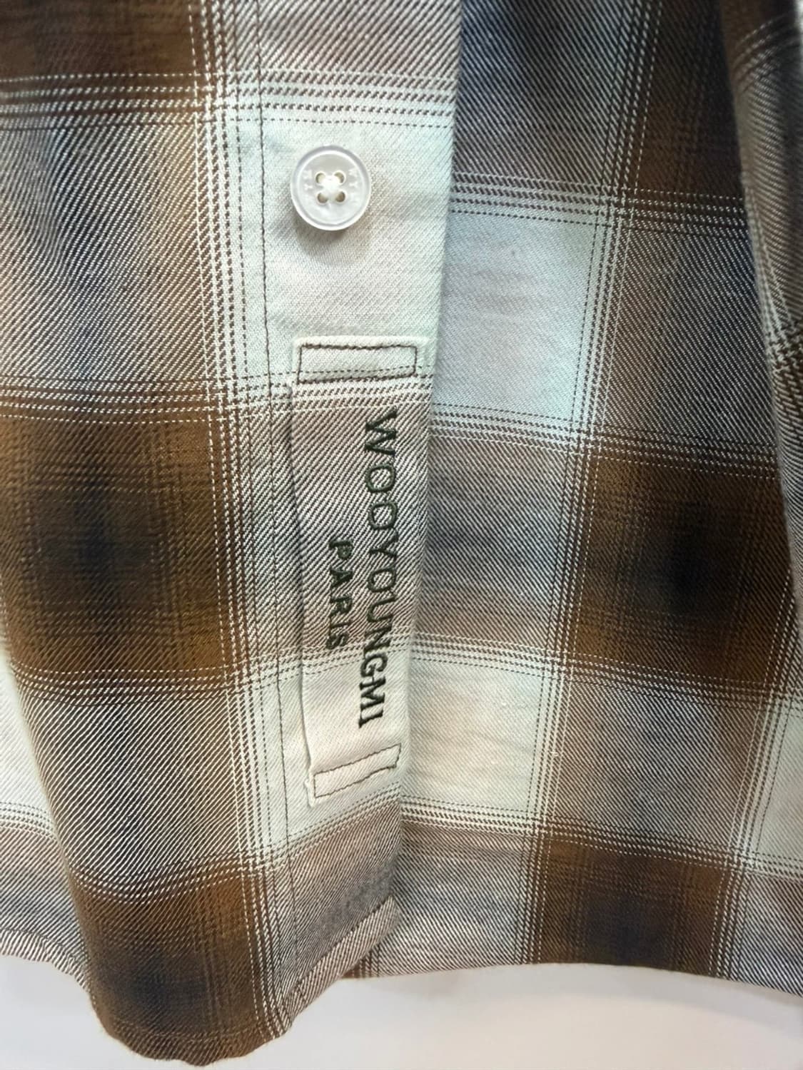 우영미 백로고 체크 셔츠 상품이미지4