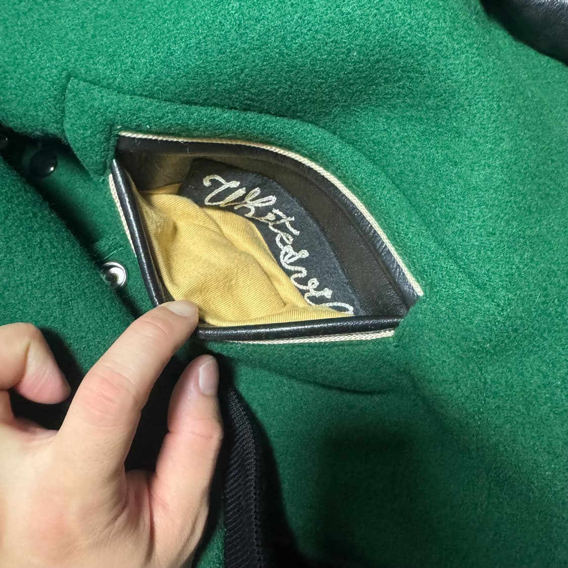 [A급] 화이츠빌 바시티 자켓 판매합니다 상품이미지6