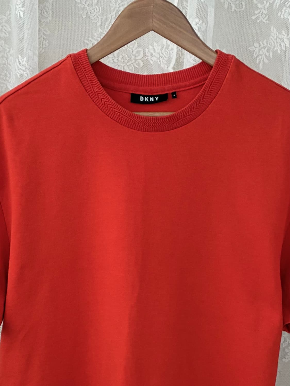 M) DKNY 오버핏 반팔 티셔츠 오렌지 상품이미지3