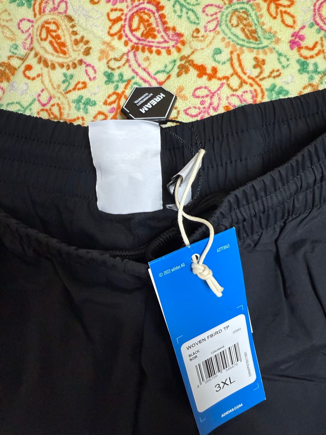 아디다스 아디컬러 우븐 파이어버드 트랙 팬츠 블랙 판매합니다. 상품이미지3