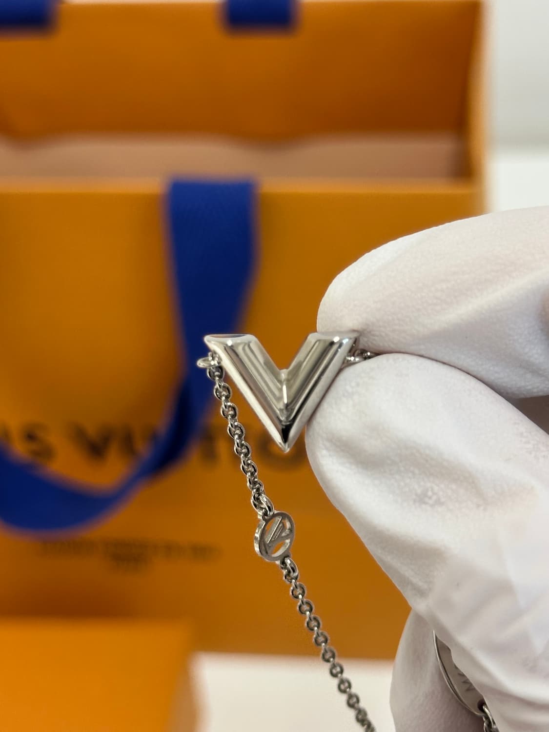 A+ / 루이비통 V 에센셜 브레이슬릿 실버 풀구성 상품이미지3