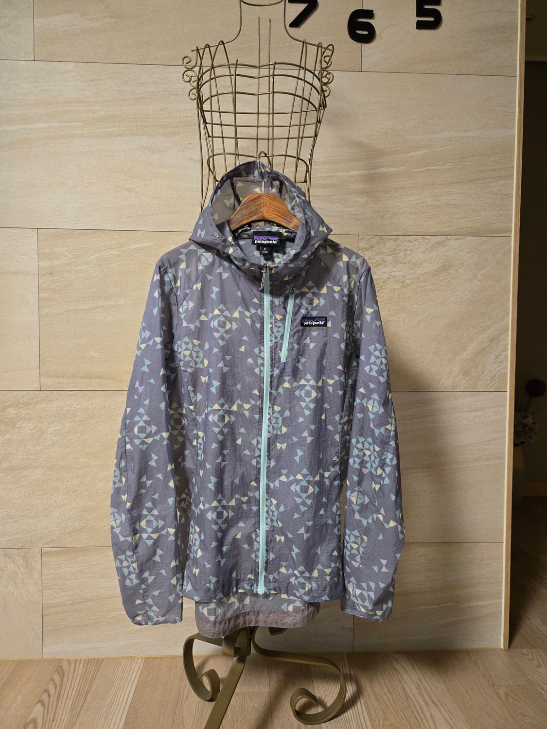 [m] 파타고니아 바람막이 여성 자켓 상품이미지1