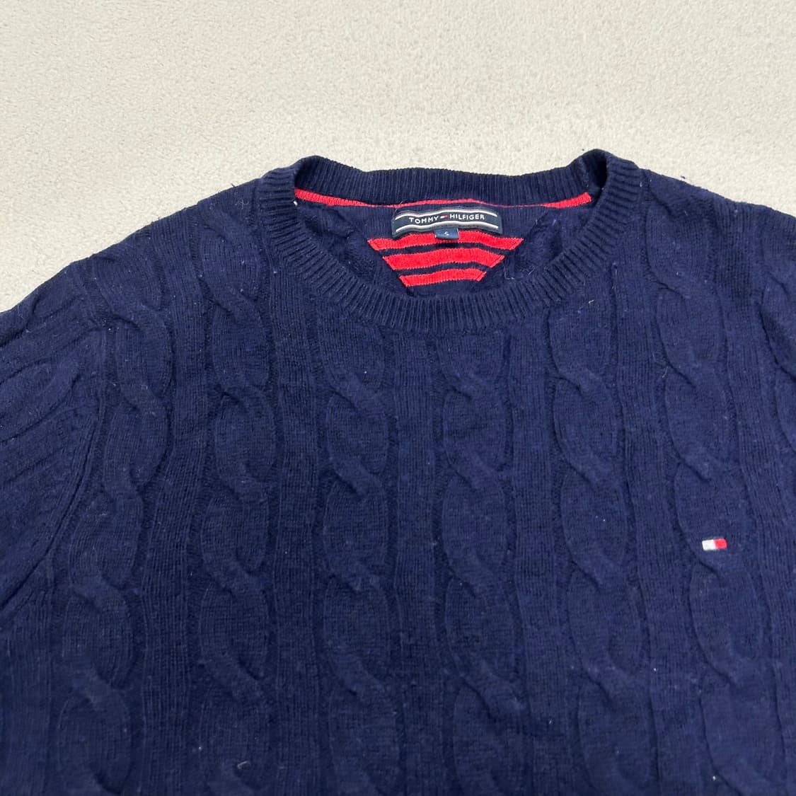 Tommy Hilfiger navy cable knit 상품이미지4