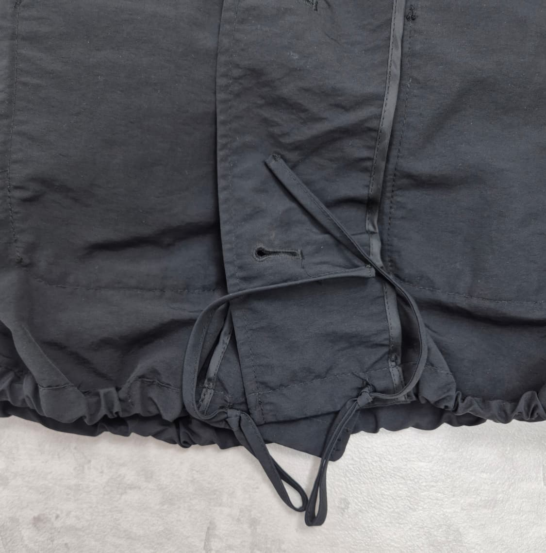 미쏘 여성용 블랙 나일론 숏 집업 자켓 상품이미지4