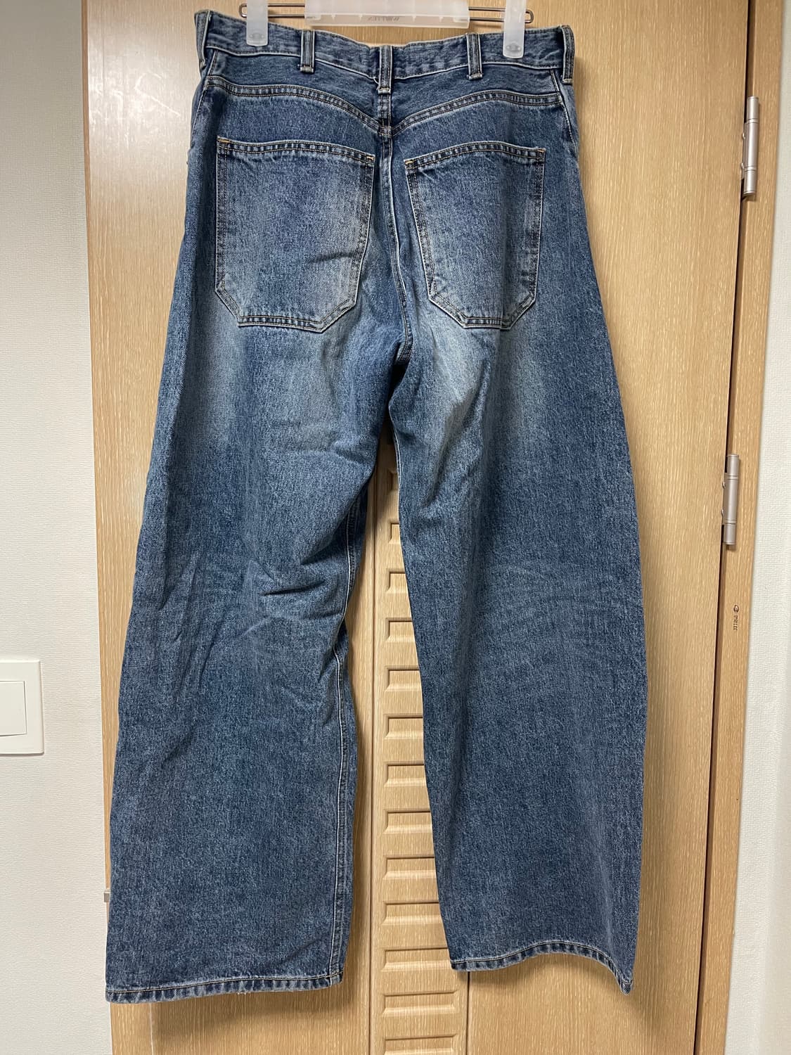 [2] 해칭룸 와이드 커브진 워시드 블루 상품이미지2