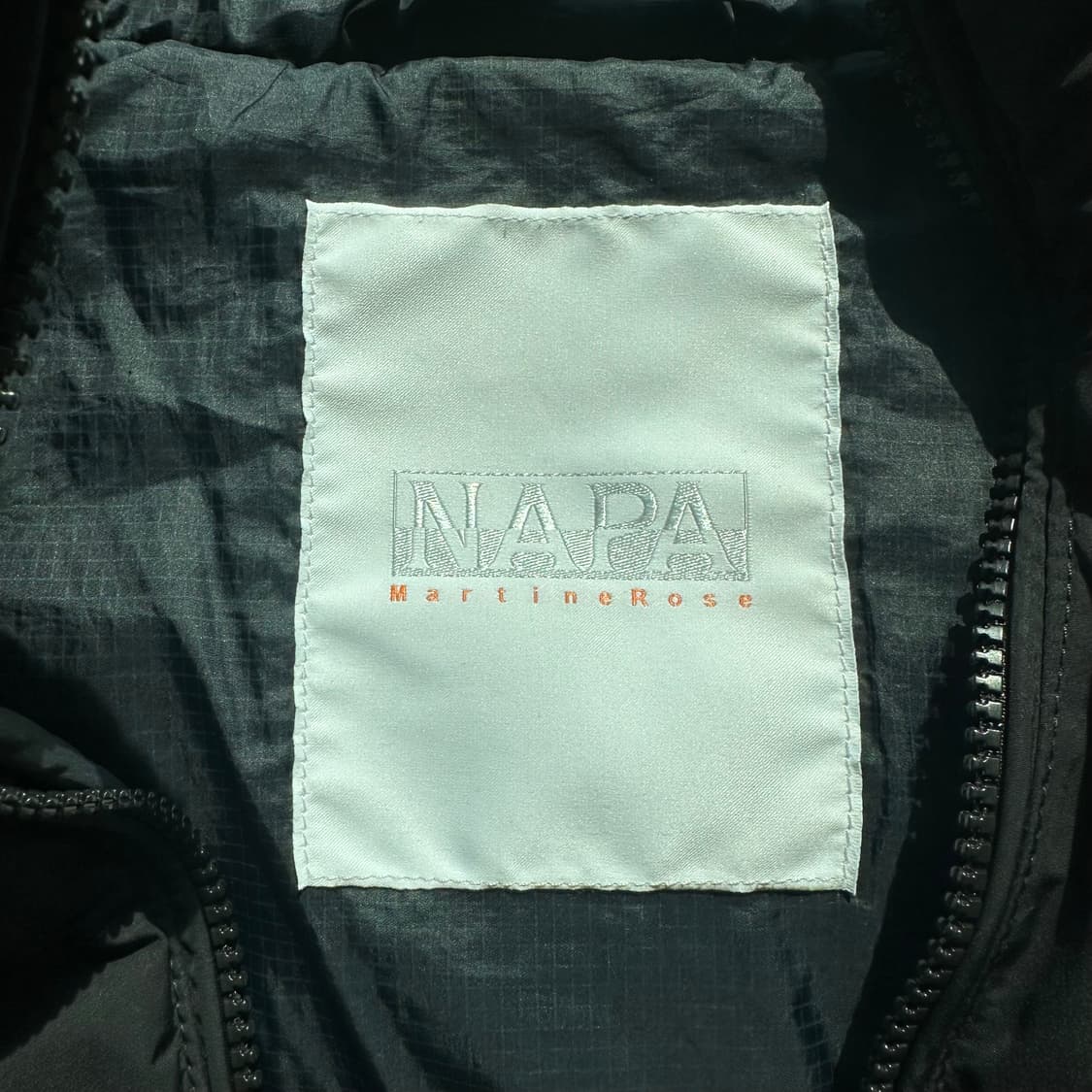 마틴로즈 나파피리 레인포레스트 패딩베스트 상품이미지9