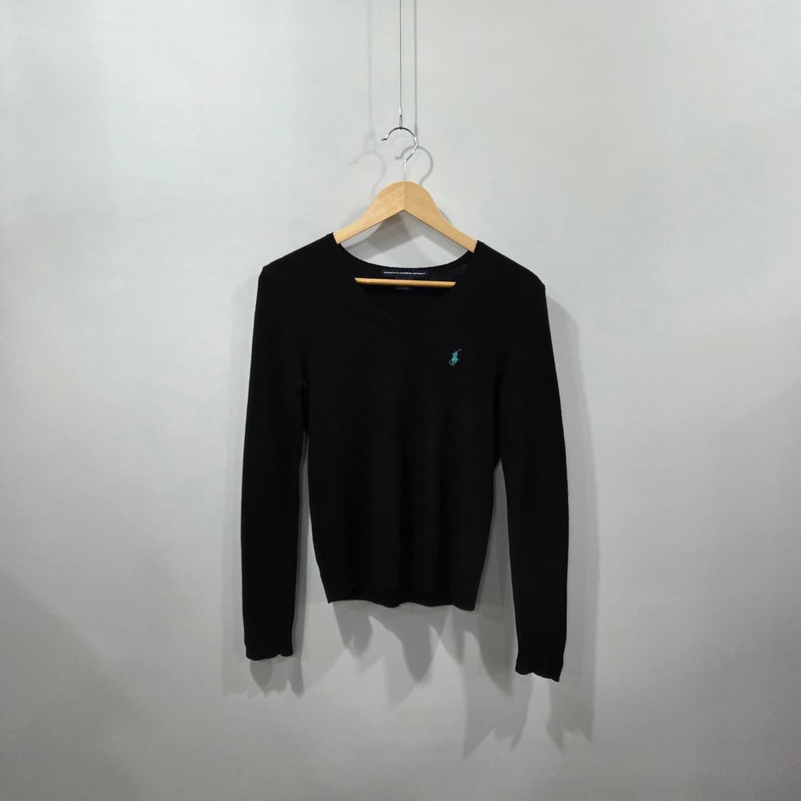 폴로랄프로렌 스포츠 우먼 캐시미어 블랜드 브이넥 니트 M 상품이미지1