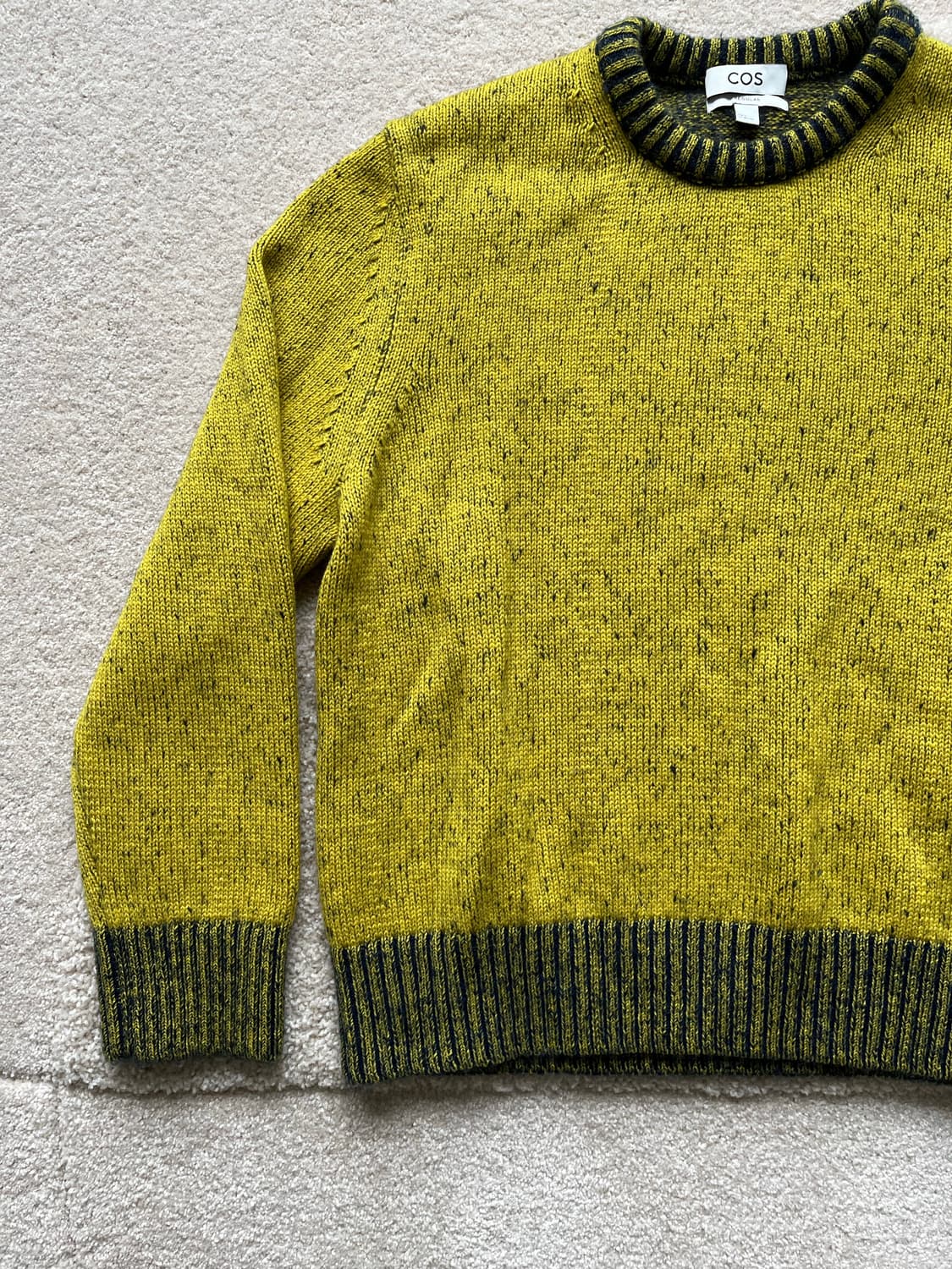 코스 투톤 리브 크루넥 니트 (100–105) 상품이미지4