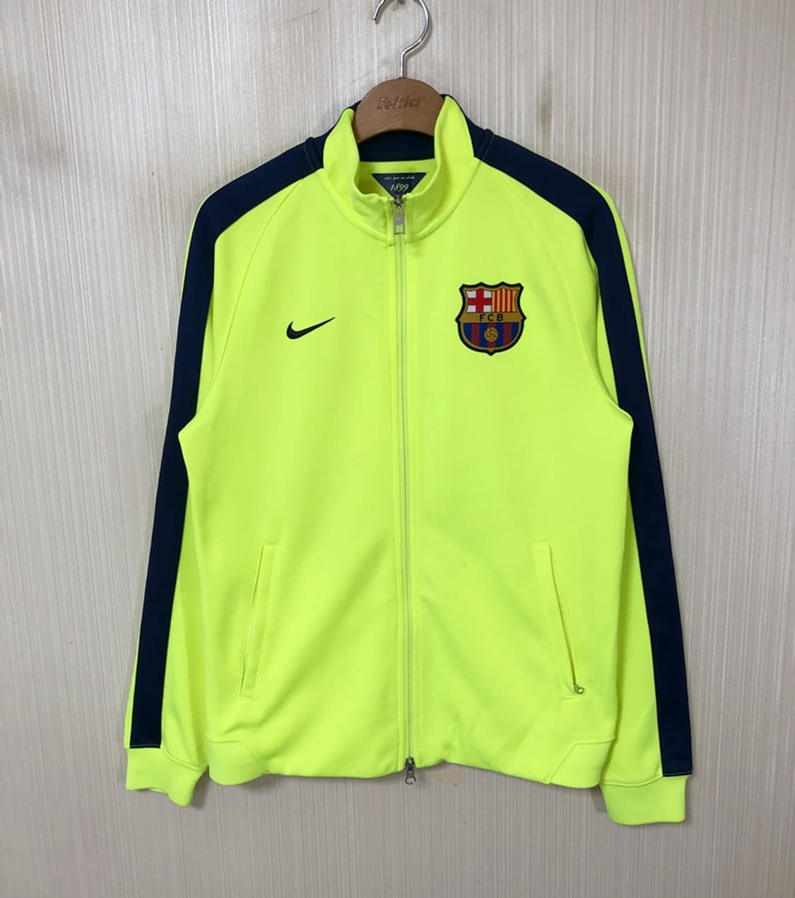 나이키 14-15 FC바르셀로나 UCL N98 어센틱 트랙자켓 M(95) 상품이미지2