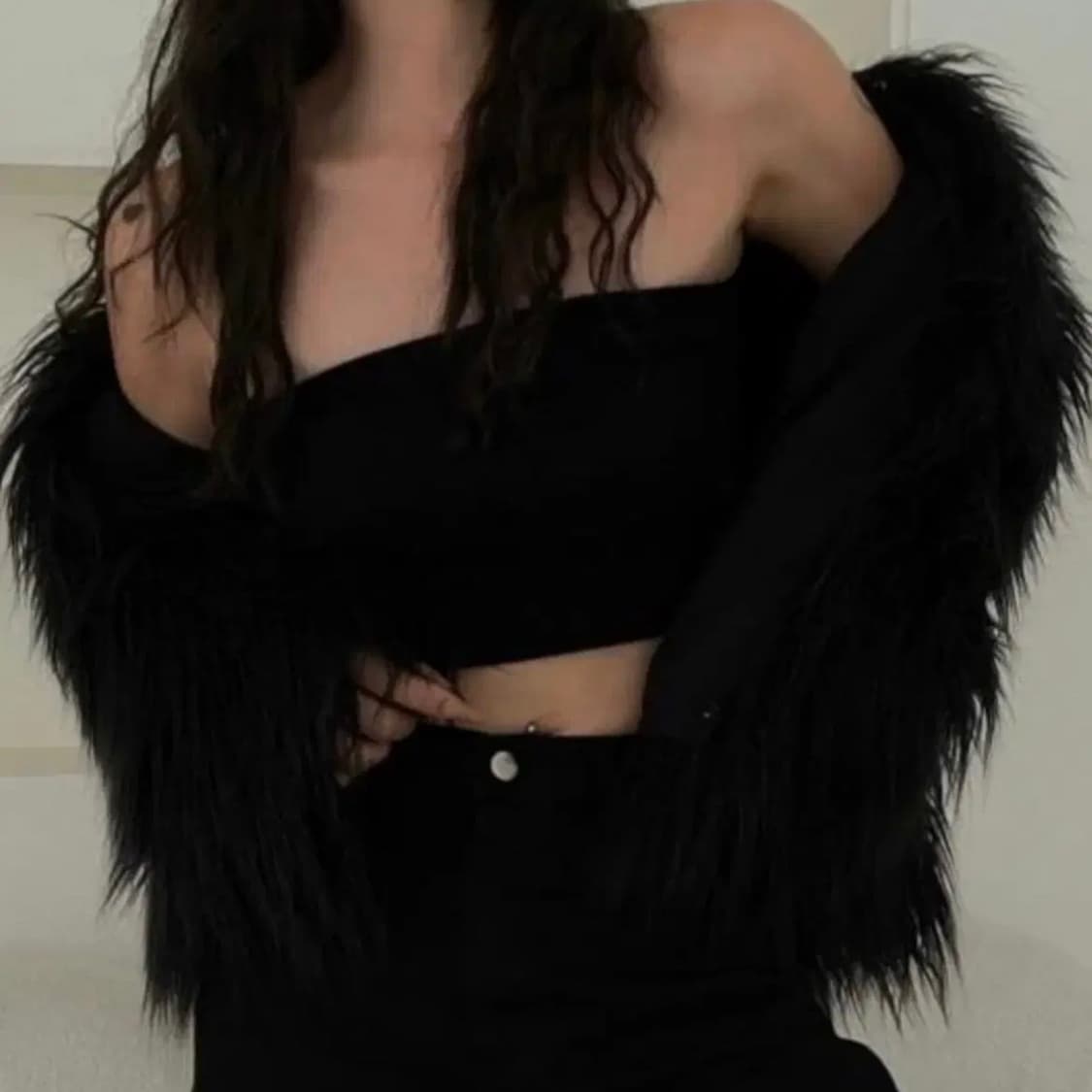 Odor 크루엘라 퍼자켓 - 블랙 상품이미지4