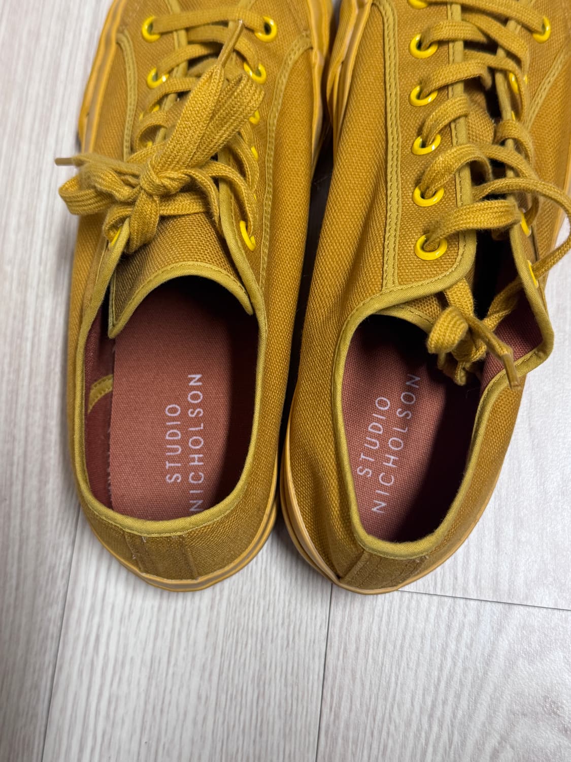 스튜디오니콜슨 문스타 스니커즈 상품이미지5