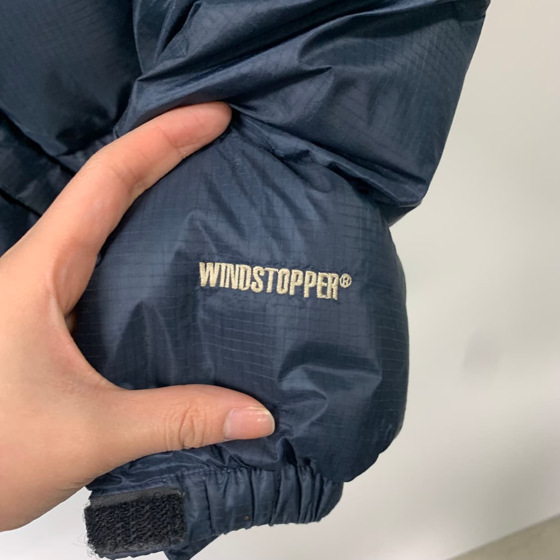 노스페이스 윈드스토퍼 700 네이비 패딩  상품이미지7