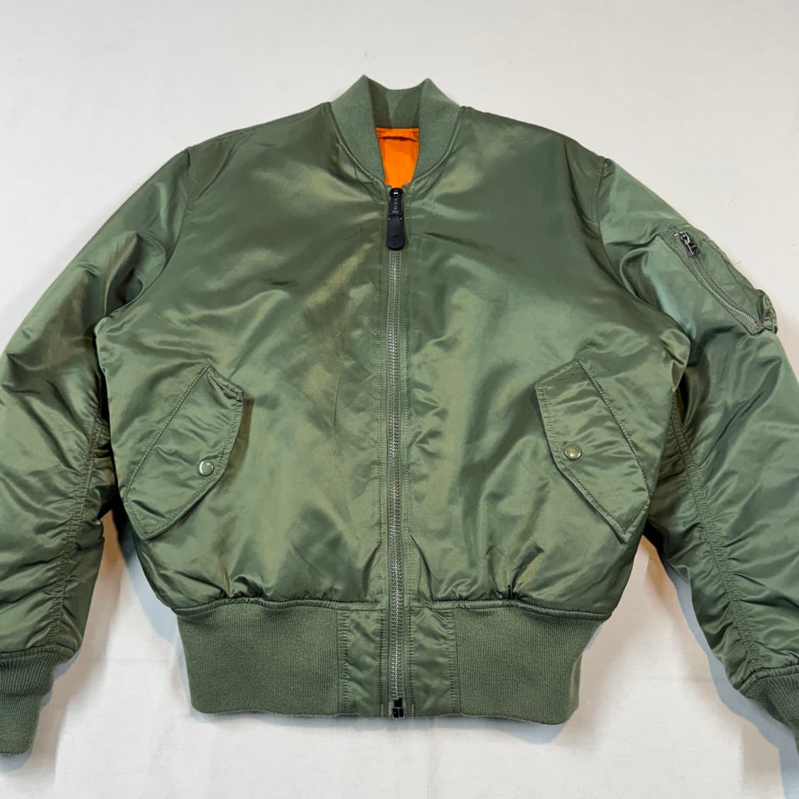 M) 알파인더스트리 MA-1 마원 항공점퍼 올리브 그린 레귤러핏 상품이미지2