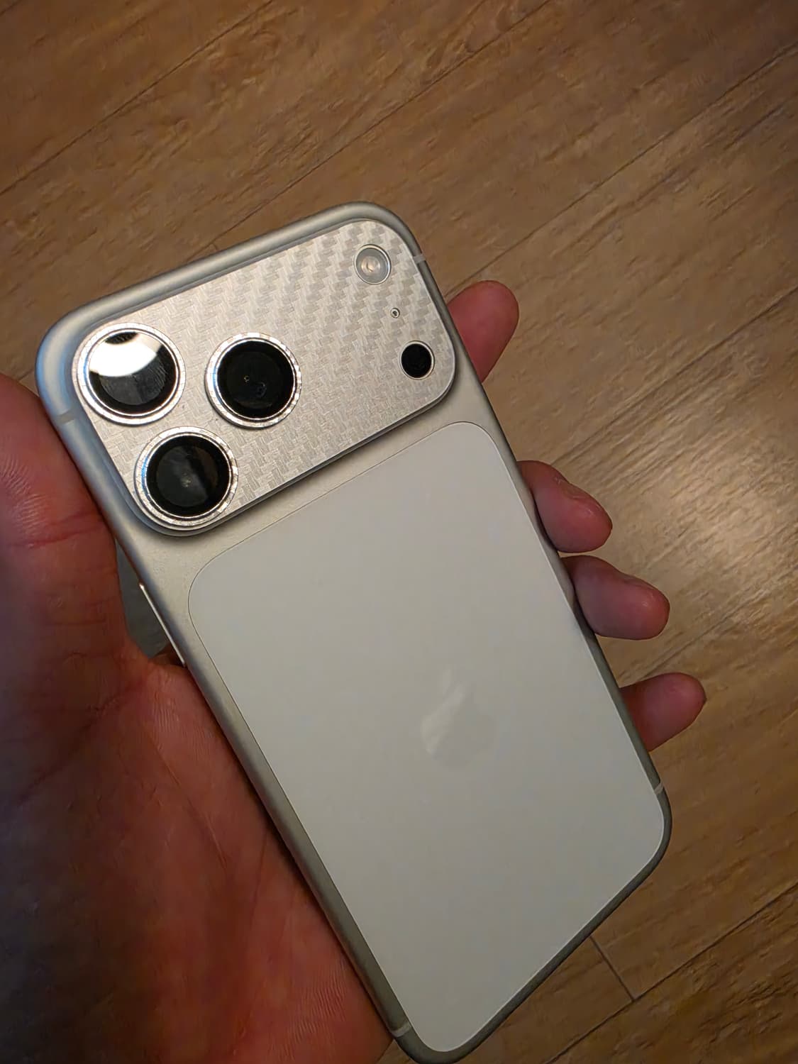 아이폰 17프로맥스 256 실버 자급제 2주사용 새상품급 상품이미지1