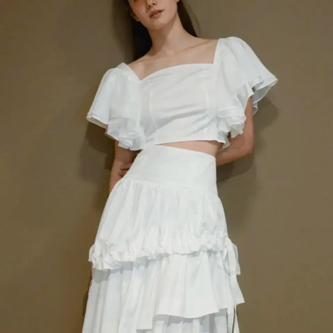 더티스 플룸 머핀 블라우스 plume muffin 상품이미지1