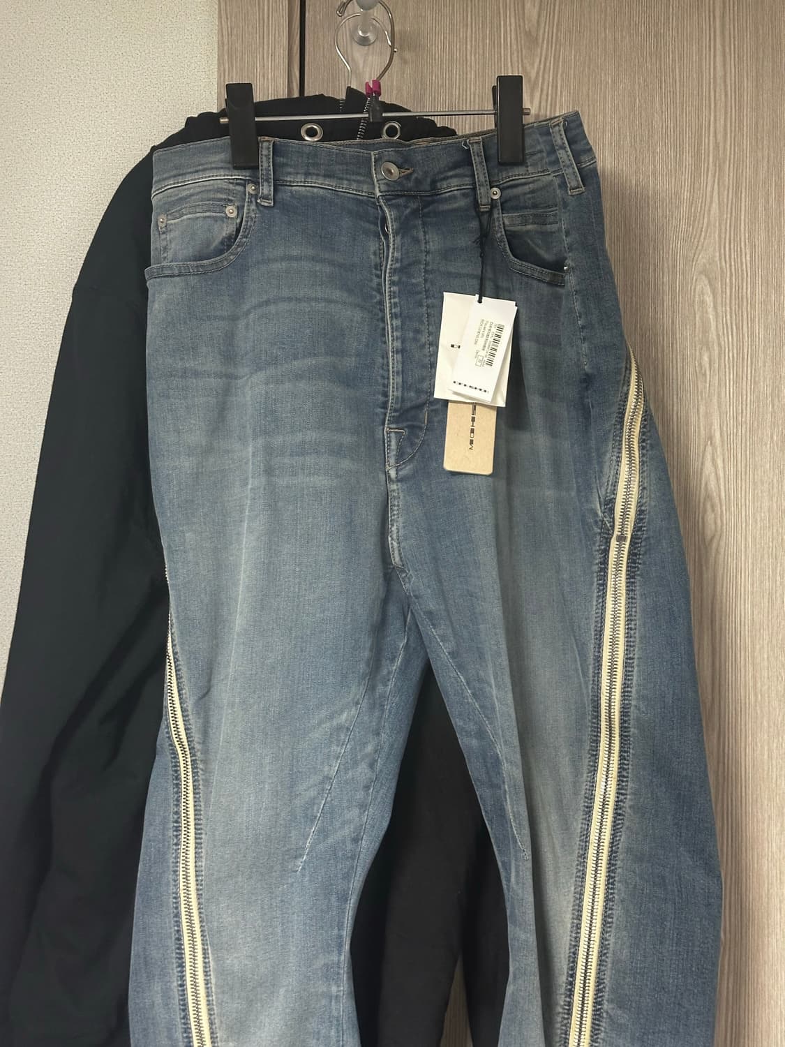 33) 릭오웬스 볼란 바나나 SDWB 상품이미지1