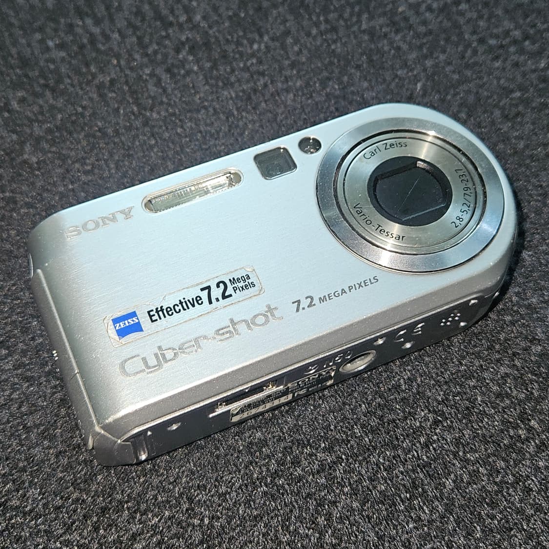 소니 사이버샷 DSC-P200 빈티지 디카 판매합니다 상품이미지1