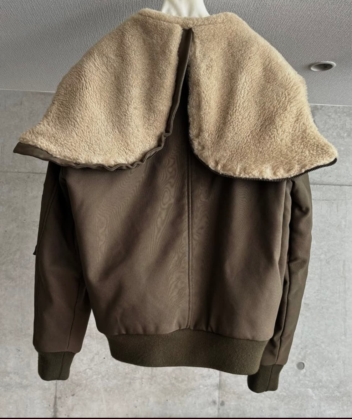 마틴 마르지엘라 레플리카 밀리터리 봄버 파카 상품이미지5