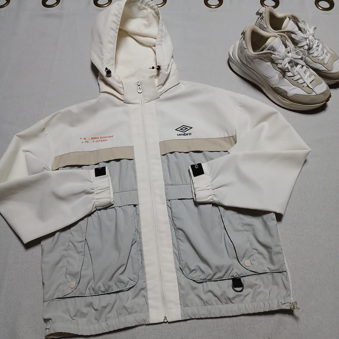 umbro 엄브로 백로고 바람막이 하이브리드 자켓 상품이미지1