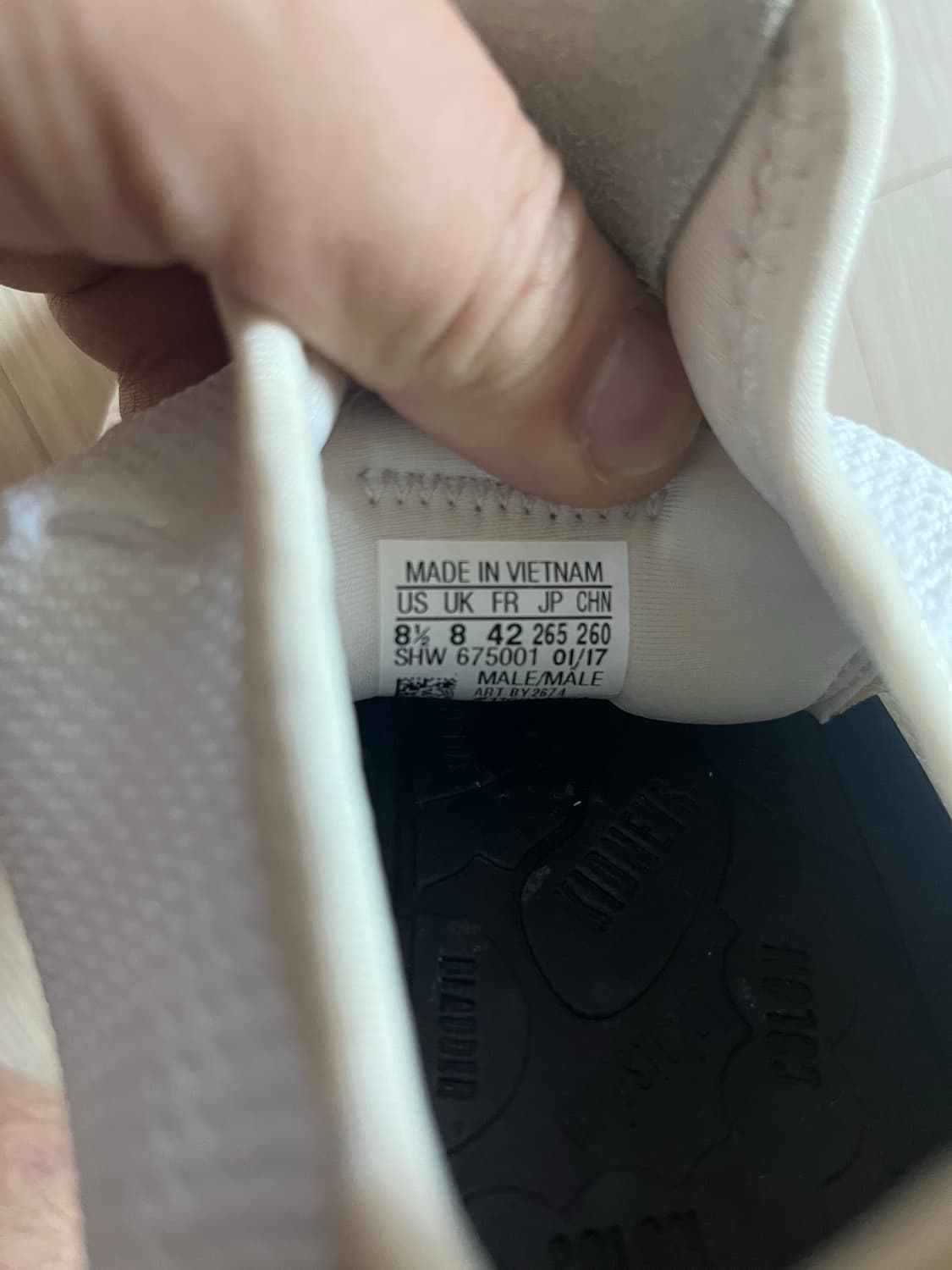 아디다스 퍼렐 윌리엄스 휴먼 레이스 테니스휴 260mm 상품이미지3