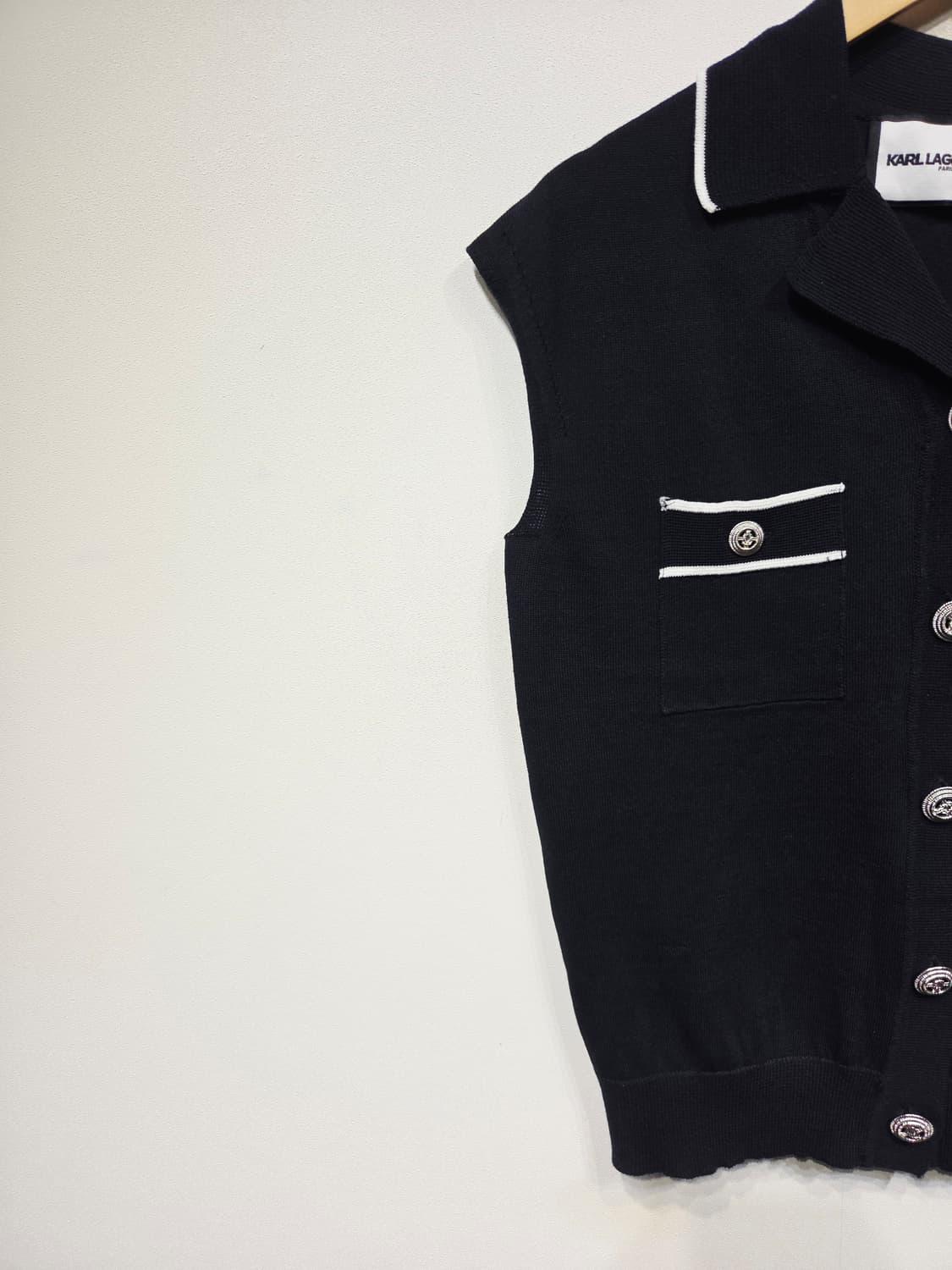 KARL LAGERFELD 칼라거펠트 파리 배색 카라 니트 베스트 상품이미지2