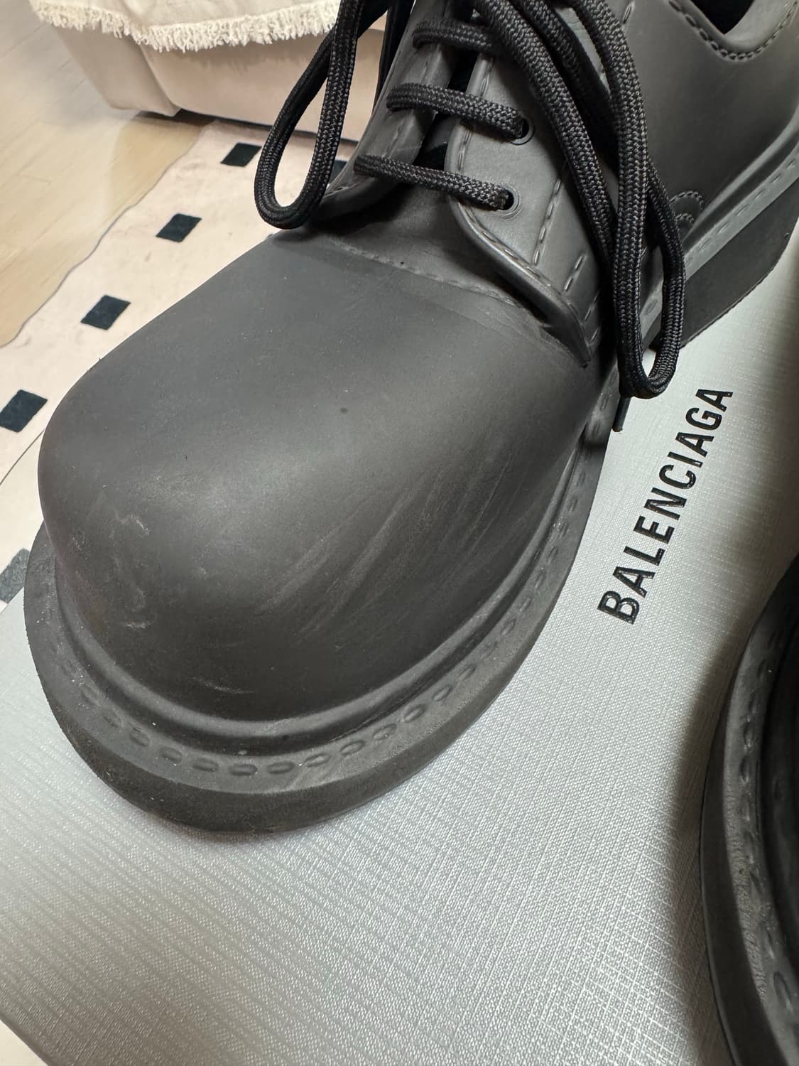 발렌시아가 스테로이드 더비 41(밑창보강) 상품이미지3