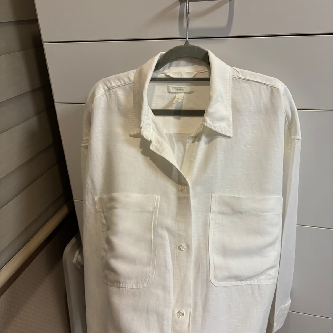 h&m 린넨 오버핏 여리여리 화이트 셔츠 상품이미지3