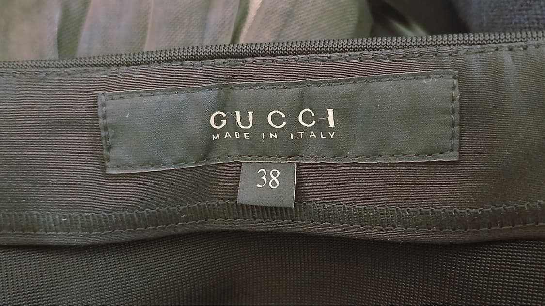 GUCCI 2009년제 정품 블랙 지퍼 디테일 미니 스커트 상품이미지5