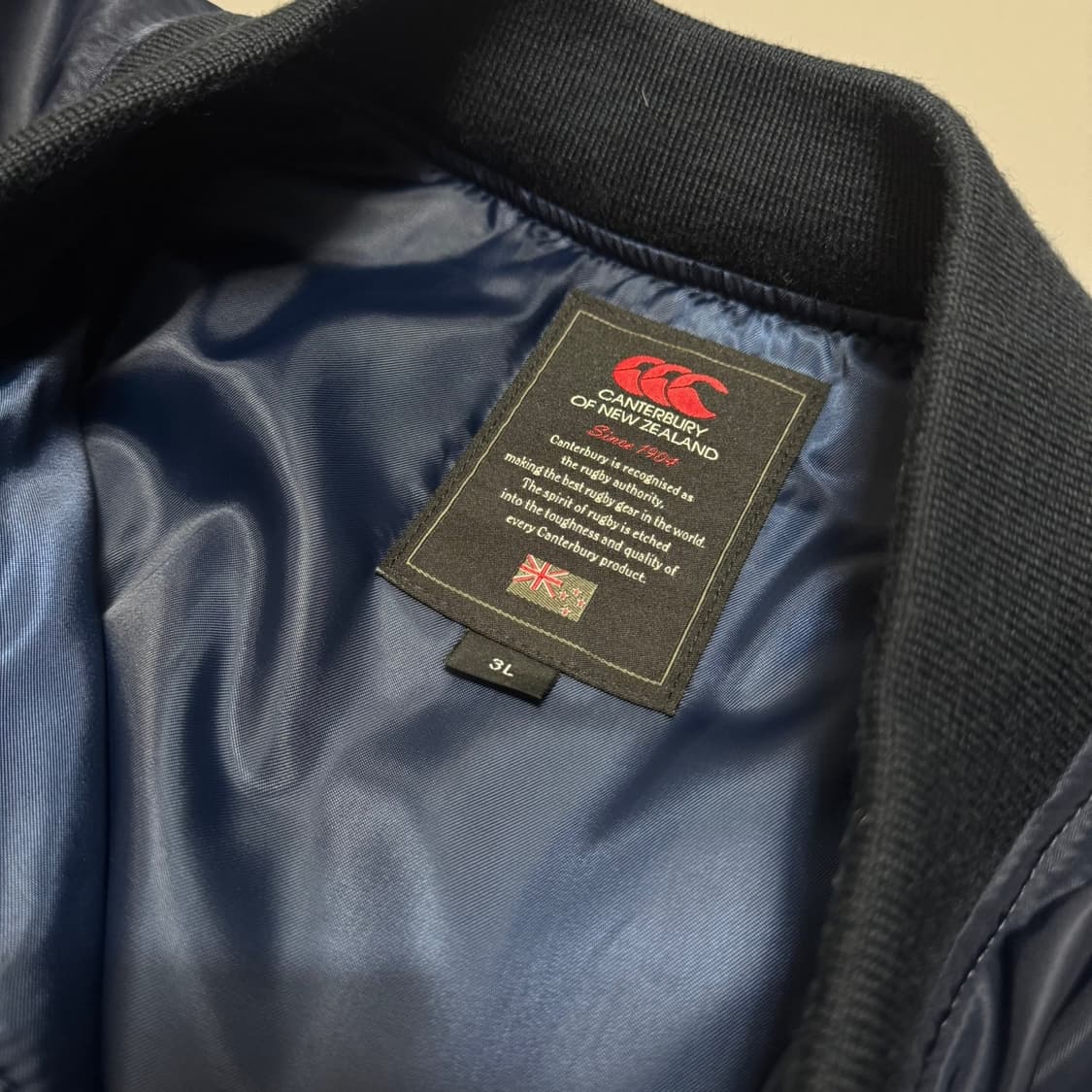 캔터베리 네이비컬러 나일론 양면 자수 패치로고 MA-1 플라이트 자켓 상품이미지3