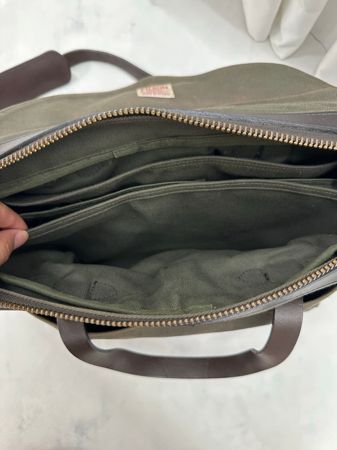 필슨 257 오터그린 토드백 크로스팩 상품이미지6