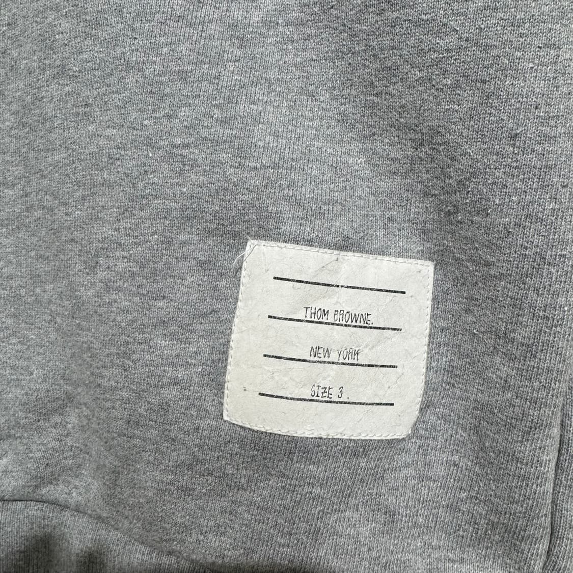 톰브라운 맨투맨 상품이미지3