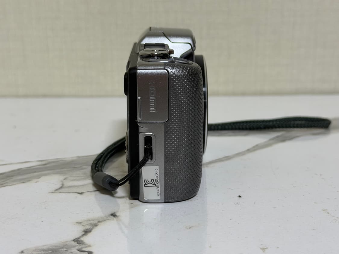 올림푸스 sz-10 카메라(하이엔드) + 고라 케이스 포함 상품이미지6