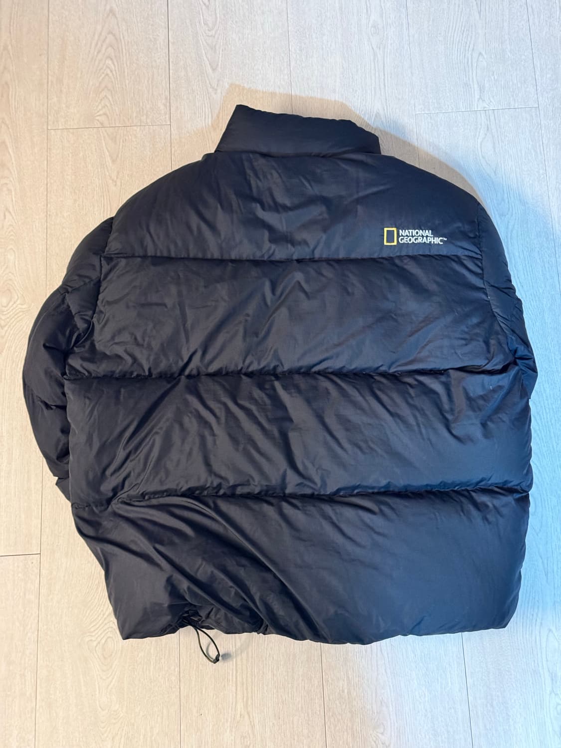 내셔널지오그래픽 숏패딩 XL 팝니다! 상품이미지2
