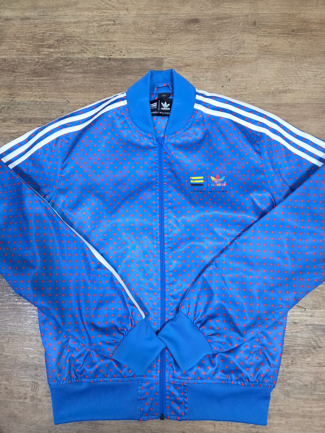아디다스 퍼렐 윌리엄스 도트 자켓 상품이미지1